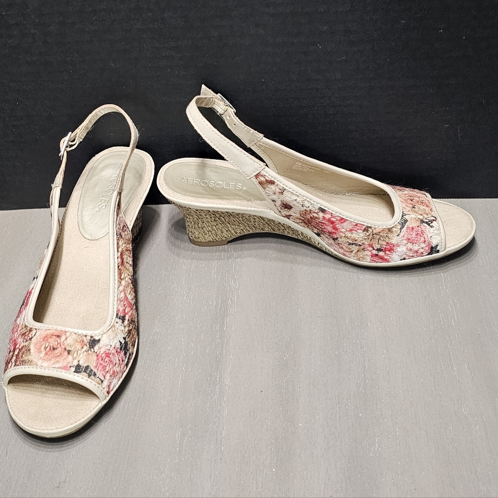 9W Aerosoles "Dozen Roses" Wedge Sandals